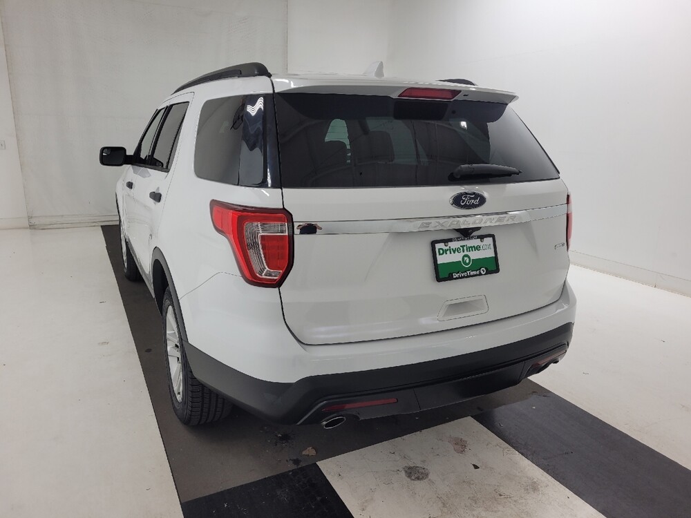 2016 Ford Explorer in St. Louis, MO 63125 - 18127739 6