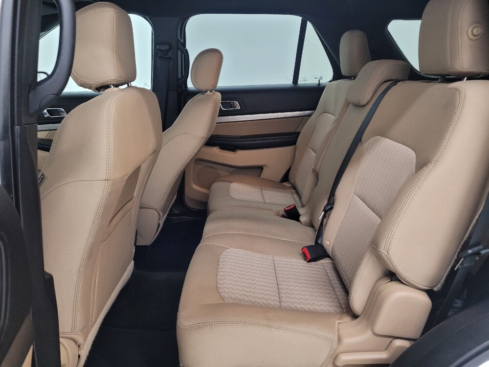 2016 Ford Explorer in St. Louis, MO 63125 - 18127739 18