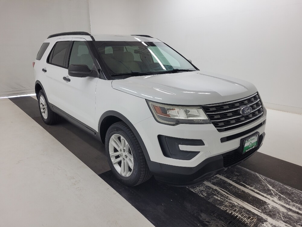 2016 Ford Explorer in St. Louis, MO 63125 - 18127739 13
