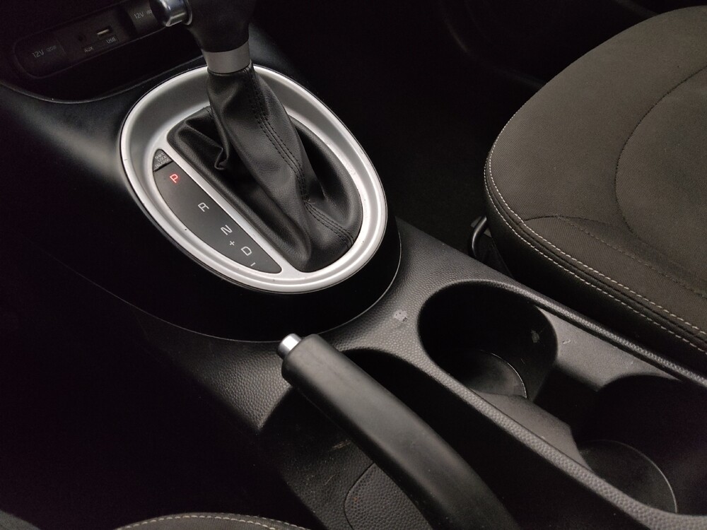 2016 Kia Soul in Springfield, MO 65807 - 18127740 26