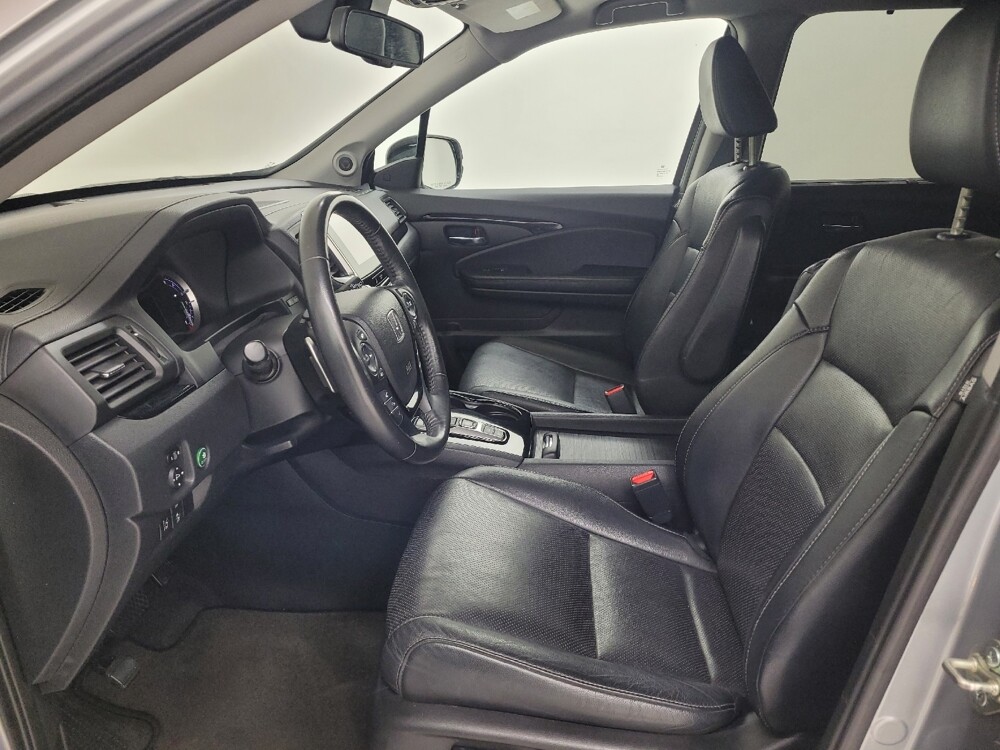 2016 Honda Pilot in St. Louis, MO 63125 - 18127742 17