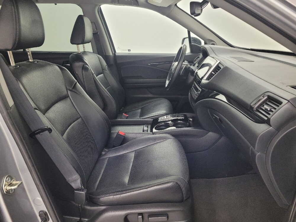 2016 Honda Pilot in St. Louis, MO 63125 - 18127742 21