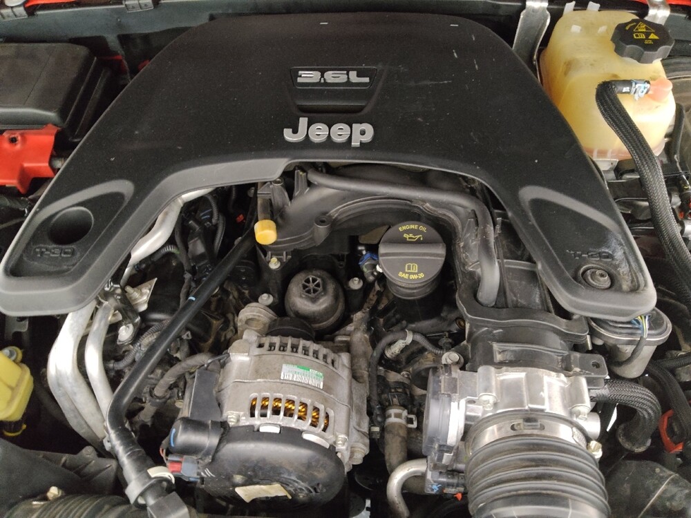 2018 Jeep Wrangler in Topeka, KS 66611 - 18127744 30