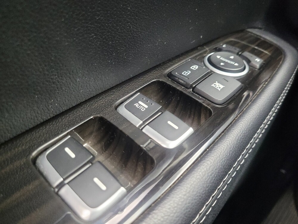 2020 Kia Sorento in Indianapolis, IN 46222 - 18127752 27