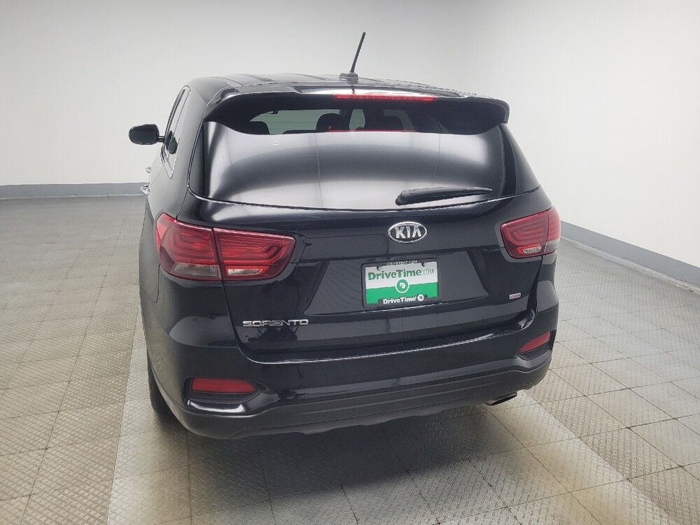 2020 Kia Sorento in Indianapolis, IN 46222 - 18127752 6