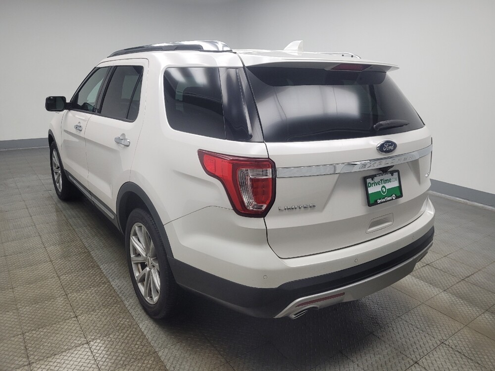 2017 Ford Explorer in Highland, IN 46322 - 18127754 5