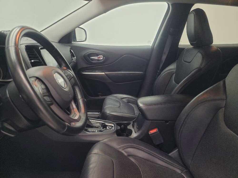 2020 Jeep Cherokee in Indianapolis, IN 46222 - 18127755 17