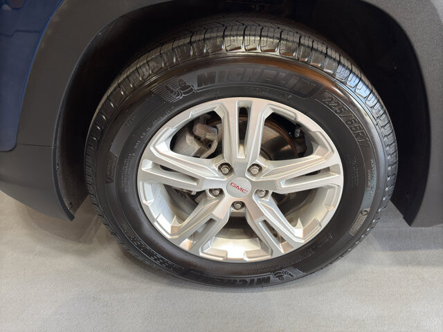 2020 GMC Terrain in Burlington, WI 53105 - 18127773 9