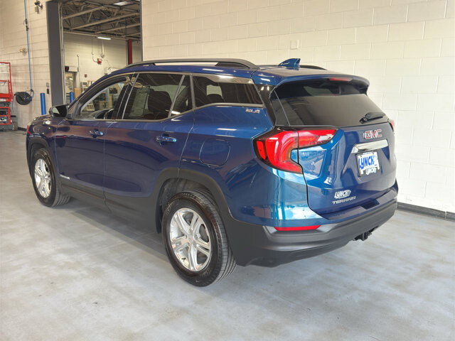 2020 GMC Terrain in Burlington, WI 53105 - 18127773 3