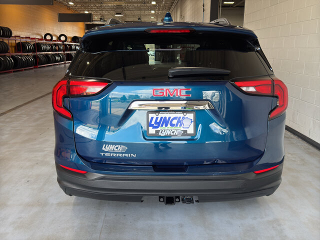 2020 GMC Terrain in Burlington, WI 53105 - 18127773 4