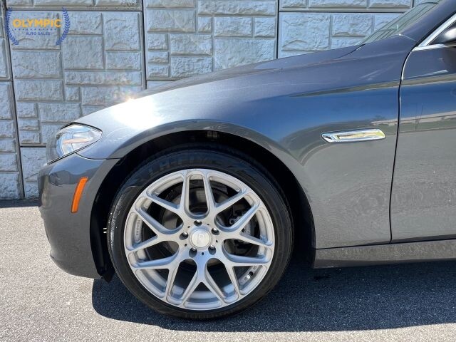 2016 BMW 528i xDrive in Decatur, GA 30032 - 18127782 9