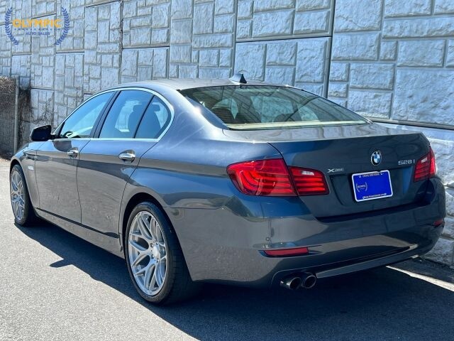 2016 BMW 528i xDrive in Decatur, GA 30032 - 18127782 4