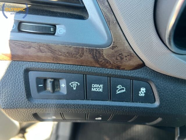 2018 Hyundai Santa Fe in Decatur, GA 30032 - 18127783 47