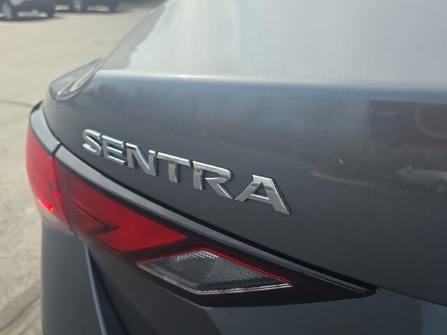 2021 Nissan Sentra in Marysville, OH 43040 - 18127789 7