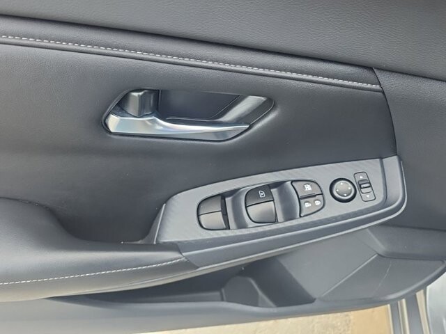 2021 Nissan Sentra in Marysville, OH 43040 - 18127789 12