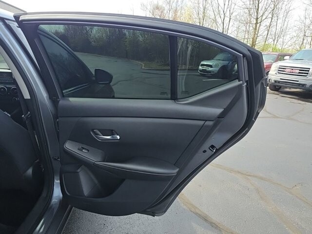 2021 Nissan Sentra in Marysville, OH 43040 - 18127789 32