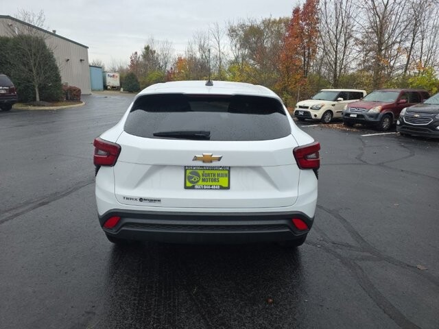 2024 Chevrolet Trax in Marysville, OH 43040 - 18127790 6