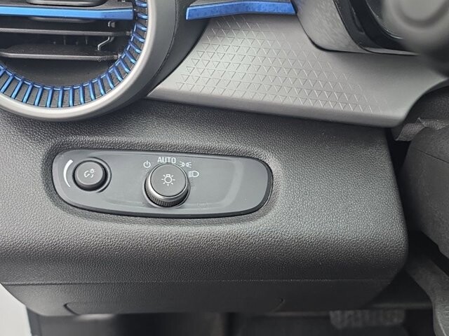 2024 Chevrolet Trax in Marysville, OH 43040 - 18127790 16