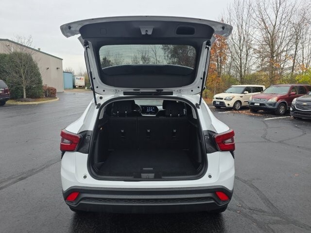 2024 Chevrolet Trax in Marysville, OH 43040 - 18127790 32