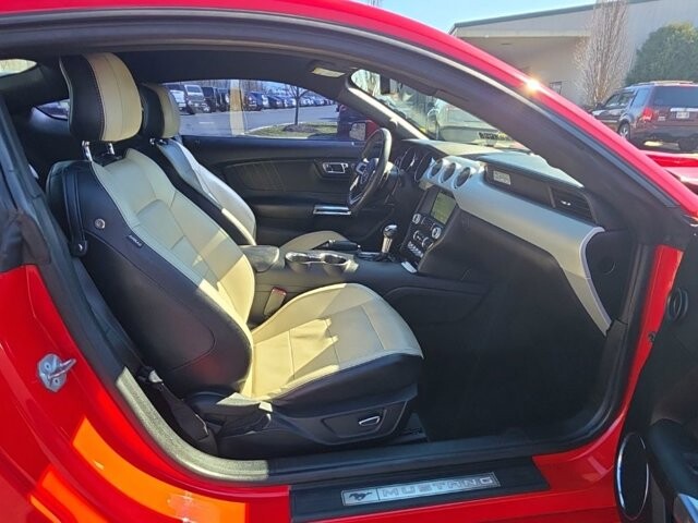 2017 Ford Mustang in Marysville, OH 43040 - 18127791 34