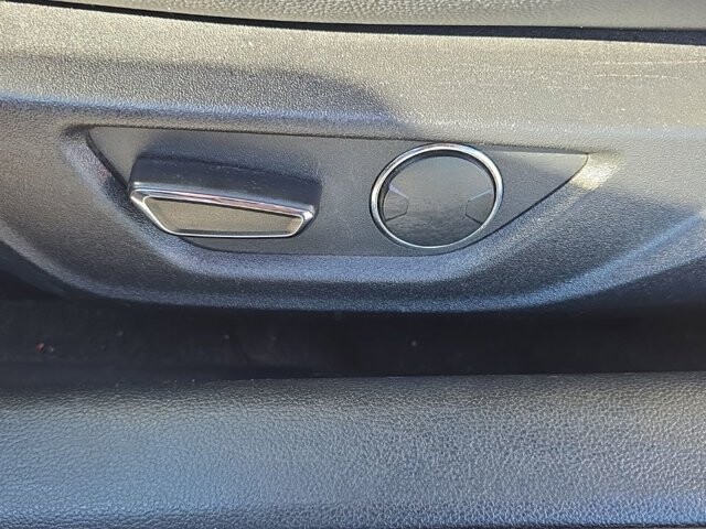 2017 Ford Mustang in Marysville, OH 43040 - 18127791 15