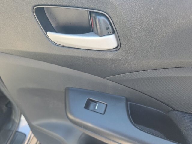 2016 Honda CR-V in Marysville, OH 43040 - 18127792 36