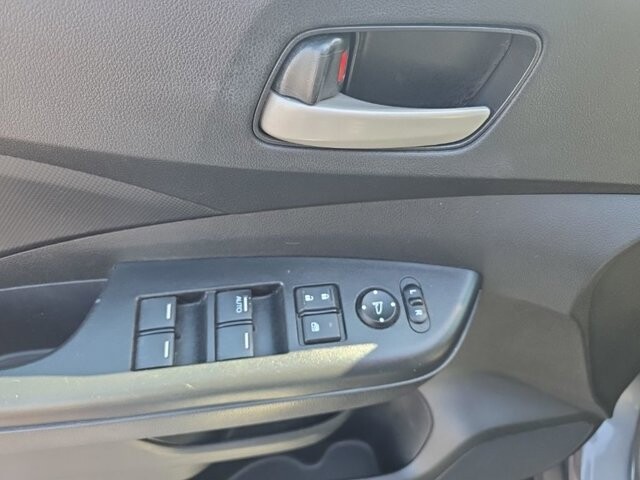 2016 Honda CR-V in Marysville, OH 43040 - 18127792 14