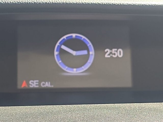 2016 Honda CR-V in Marysville, OH 43040 - 18127792 23