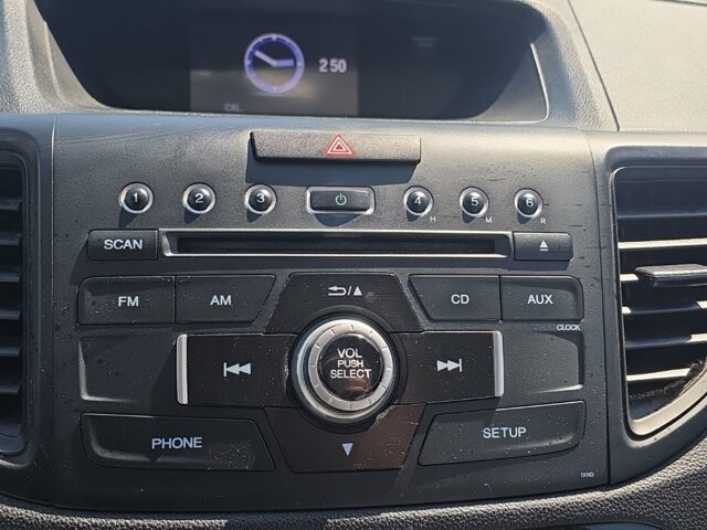 2016 Honda CR-V in Marysville, OH 43040 - 18127792 25