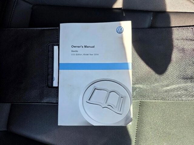 2014 Volkswagen Beetle in Marysville, OH 43040 - 18127794 36