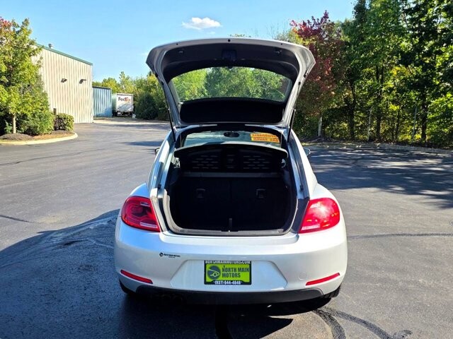 2014 Volkswagen Beetle in Marysville, OH 43040 - 18127794 28