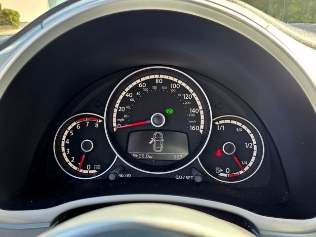 2014 Volkswagen Beetle in Marysville, OH 43040 - 18127794 19