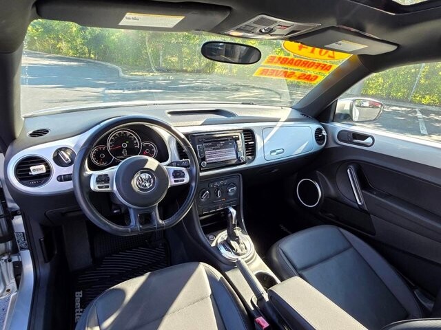 2014 Volkswagen Beetle in Marysville, OH 43040 - 18127794 26