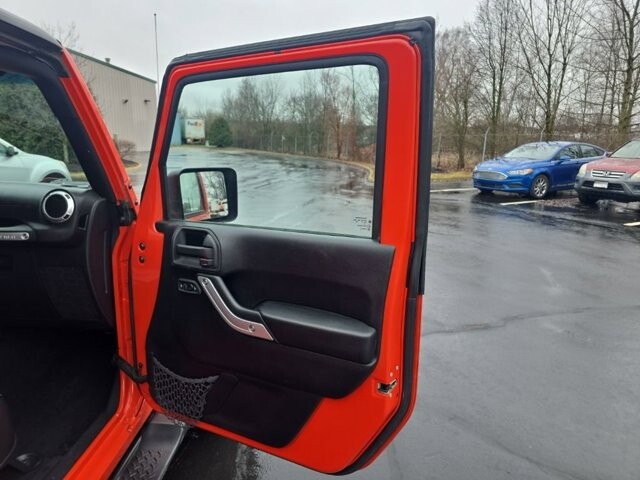 2015 Jeep Wrangler in Marysville, OH 43040 - 18127795 37