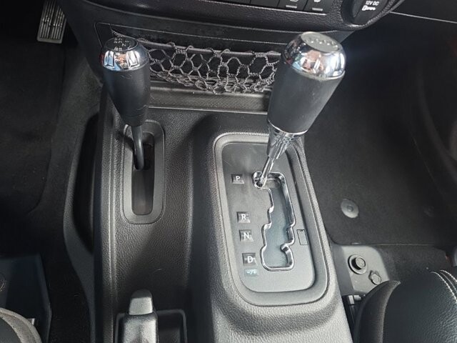 2015 Jeep Wrangler in Marysville, OH 43040 - 18127795 24