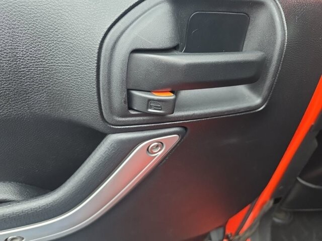 2015 Jeep Wrangler in Marysville, OH 43040 - 18127795 28