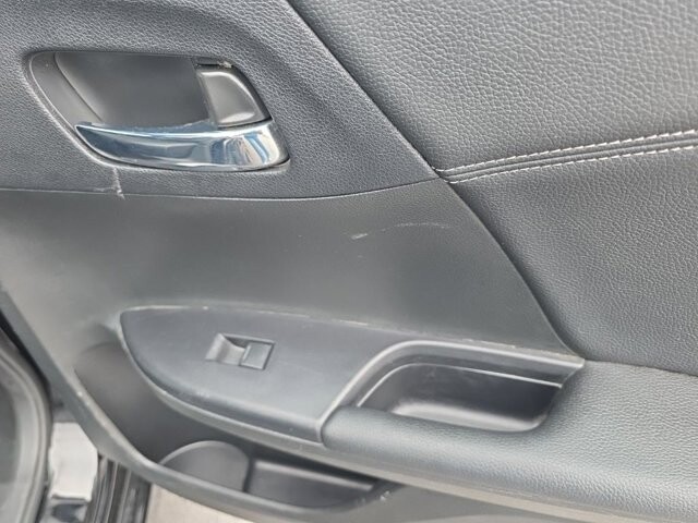 2017 Honda Accord in Marysville, OH 43040 - 18127796 38