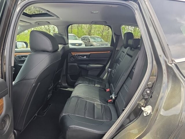 2018 Honda CR-V in Marysville, OH 43040 - 18127797 35