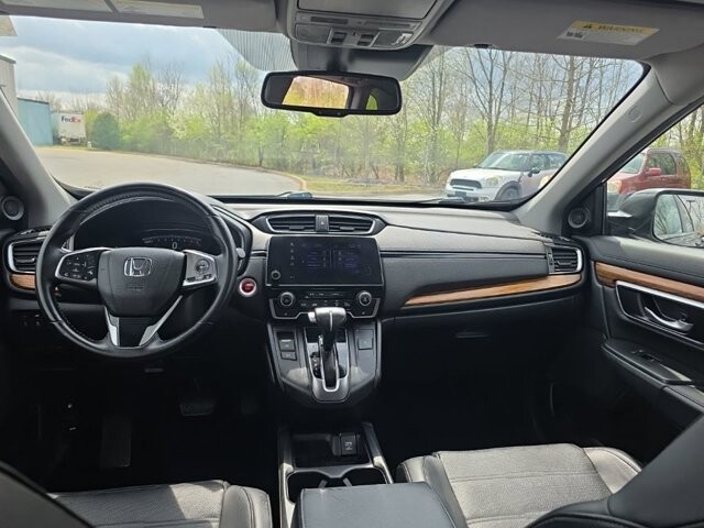 2018 Honda CR-V in Marysville, OH 43040 - 18127797 32