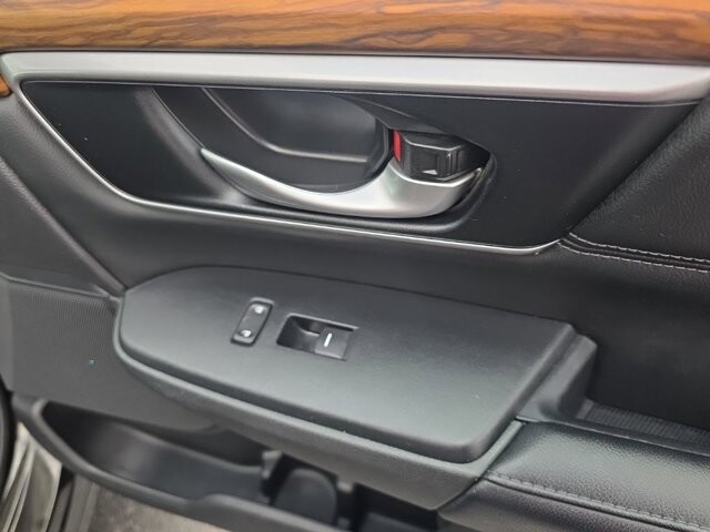 2018 Honda CR-V in Marysville, OH 43040 - 18127797 44