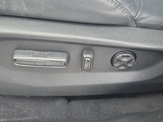 2018 Honda CR-V in Marysville, OH 43040 - 18127797 17