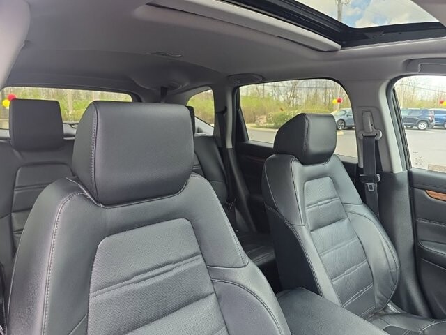 2018 Honda CR-V in Marysville, OH 43040 - 18127797 46