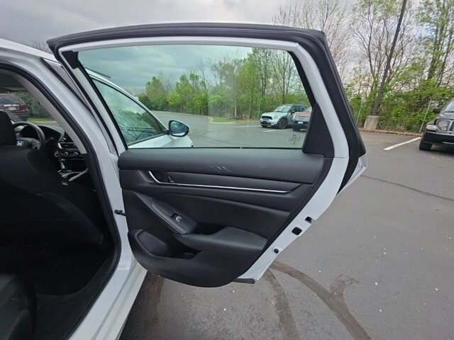 2021 Honda Accord in Marysville, OH 43040 - 18127798 35