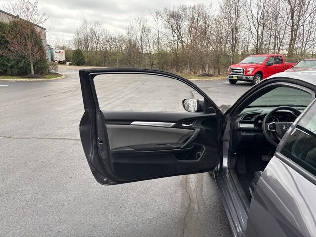 2018 Honda Civic in Marysville, OH 43040 - 18127799 13