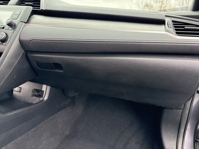 2018 Honda Civic in Marysville, OH 43040 - 18127799 34