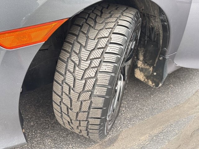 2018 Honda Civic in Marysville, OH 43040 - 18127799 12