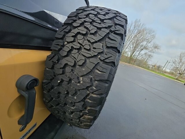 2014 Jeep Wrangler in Marysville, OH 43040 - 18127801 27