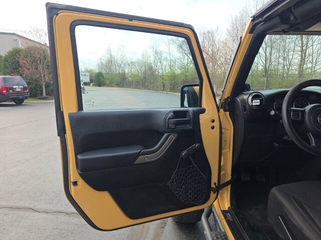 2014 Jeep Wrangler in Marysville, OH 43040 - 18127801 12
