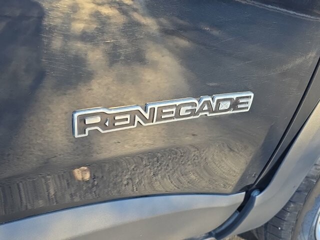 2019 Jeep Renegade in Marysville, OH 43040 - 18127802 61