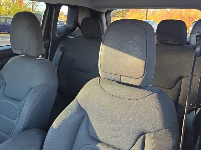 2019 Jeep Renegade in Marysville, OH 43040 - 18127802 67